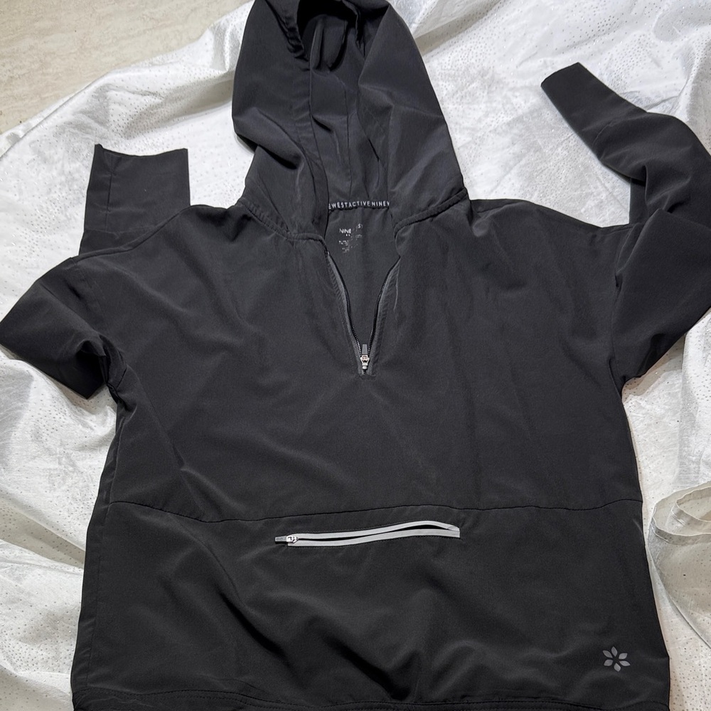 Nine West Black  Quarter-Zip Hooded Pullover for rain size M